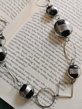 Chunky Black Silver Lucite Beads Necklace Ovals Circles Squares Links 24" Length